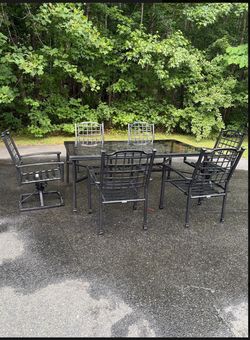 Hampton Bay 7-Piece Outdoor Patio Dining Set