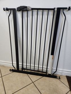 Easy Step Extra Tall Baby Gate, 29" - 33 black color