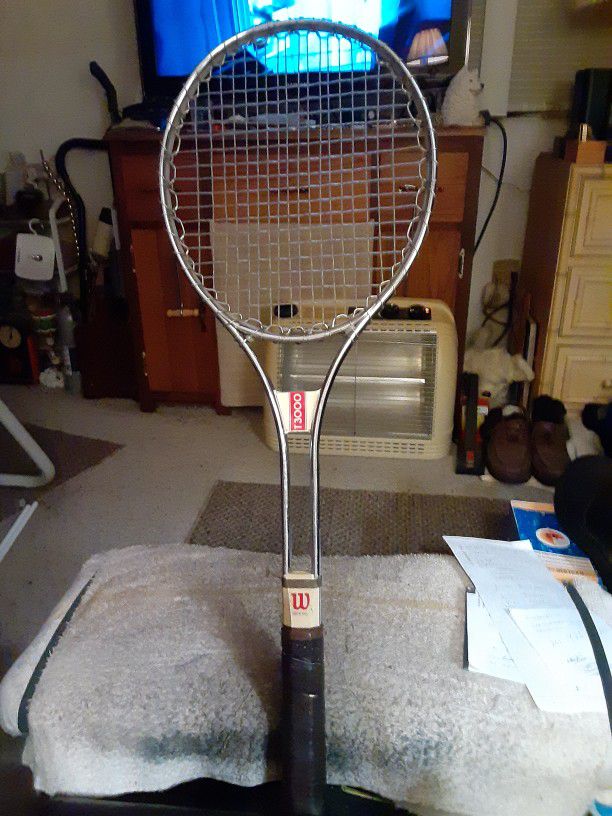 Vintage Wilson T3000 Tennis Racket
