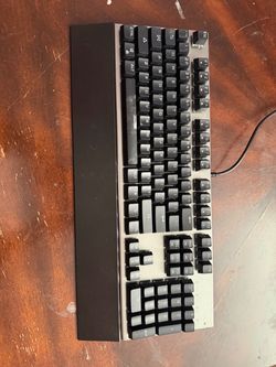 Moto Speed Mechanical keyboard