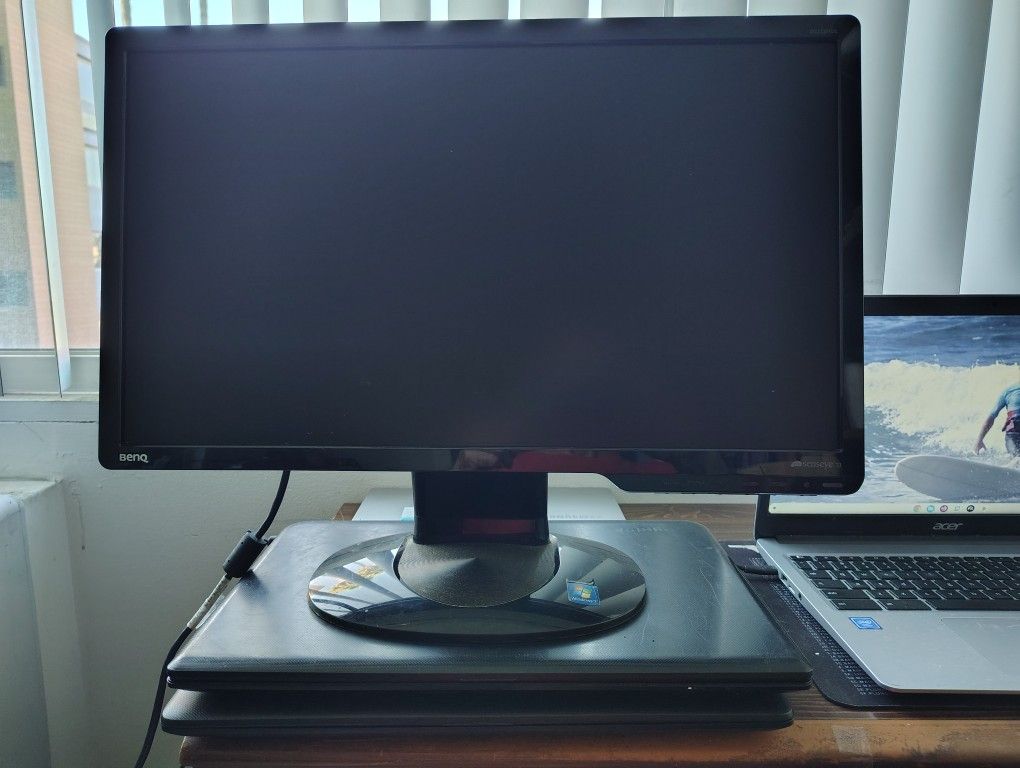 Vintage BENQ Senseye 3 LED Gaming Monitor