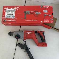 Milwaukee M18 brushless SDS D-Handle Rotary Hammer