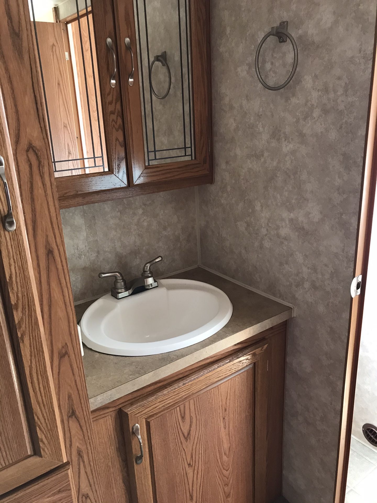 Toy hauler Northwood Desert Fox 305J for Sale in Mesa, AZ - OfferUp