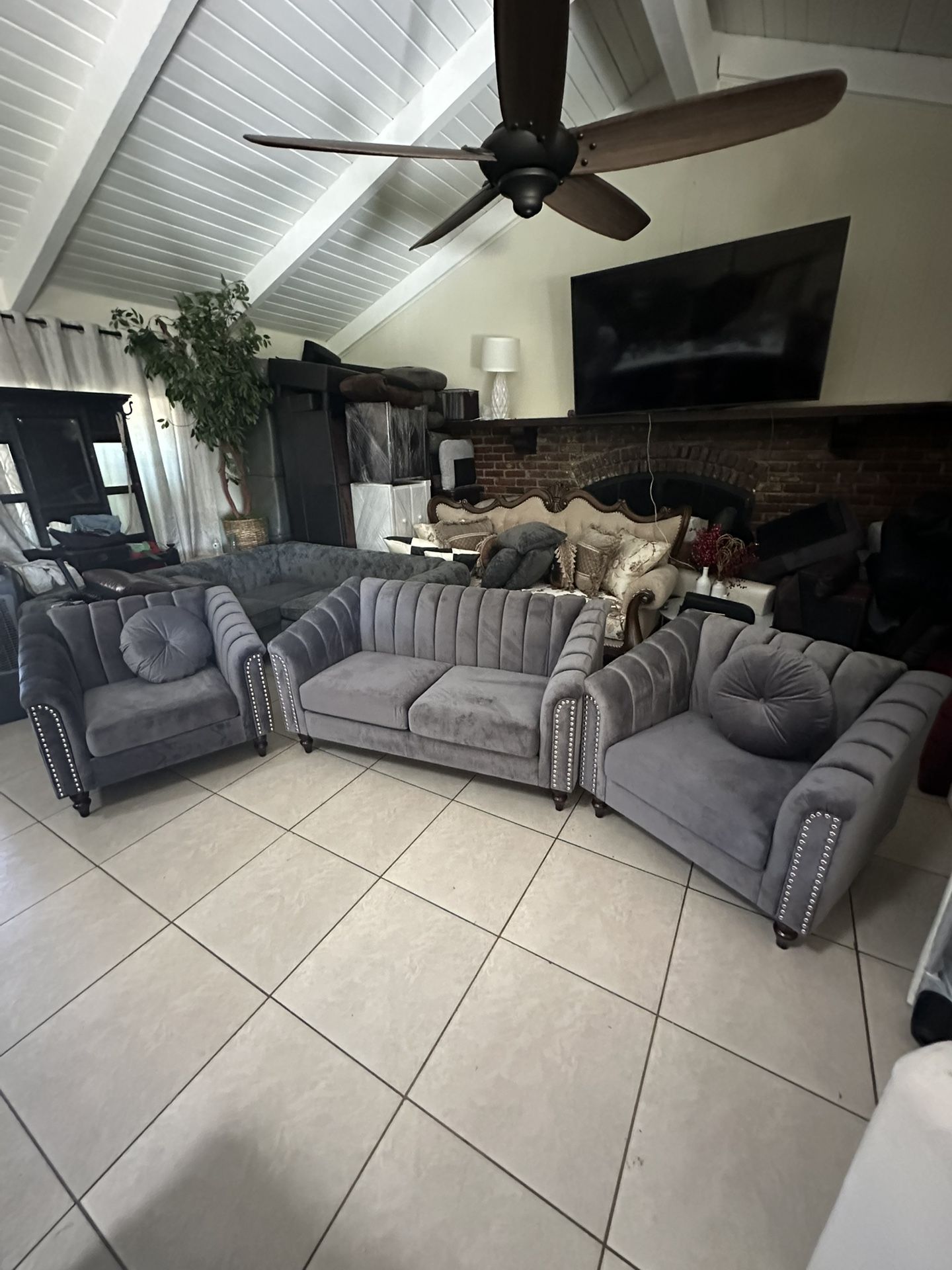3 Pc Sofa Set
