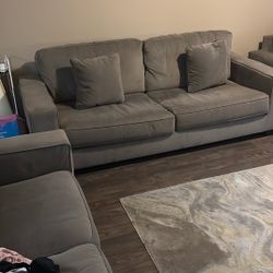 3-Piece Gray Sofa Set – Clean, Comfortable & Ready to Go