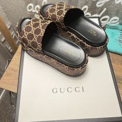 Gucci Heritage GG Lamé Slide Sandals