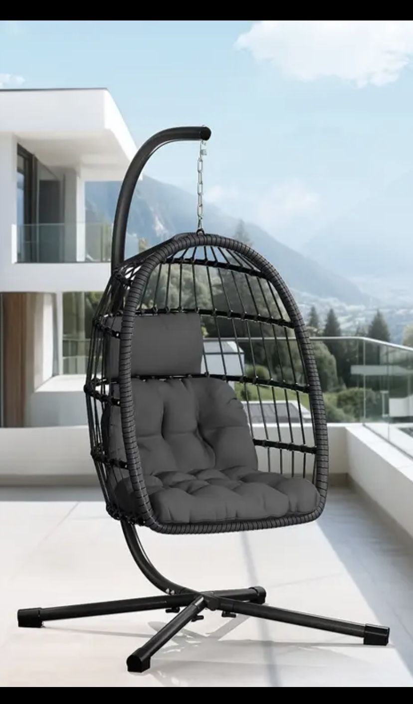 LEVELEVE Egg Chair With Stand