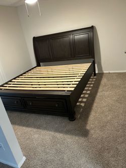 King bed also come with king size mattress