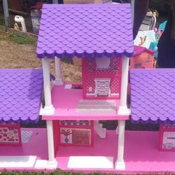 Big Barbie Doll House