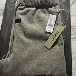 essentials fear of god sweats