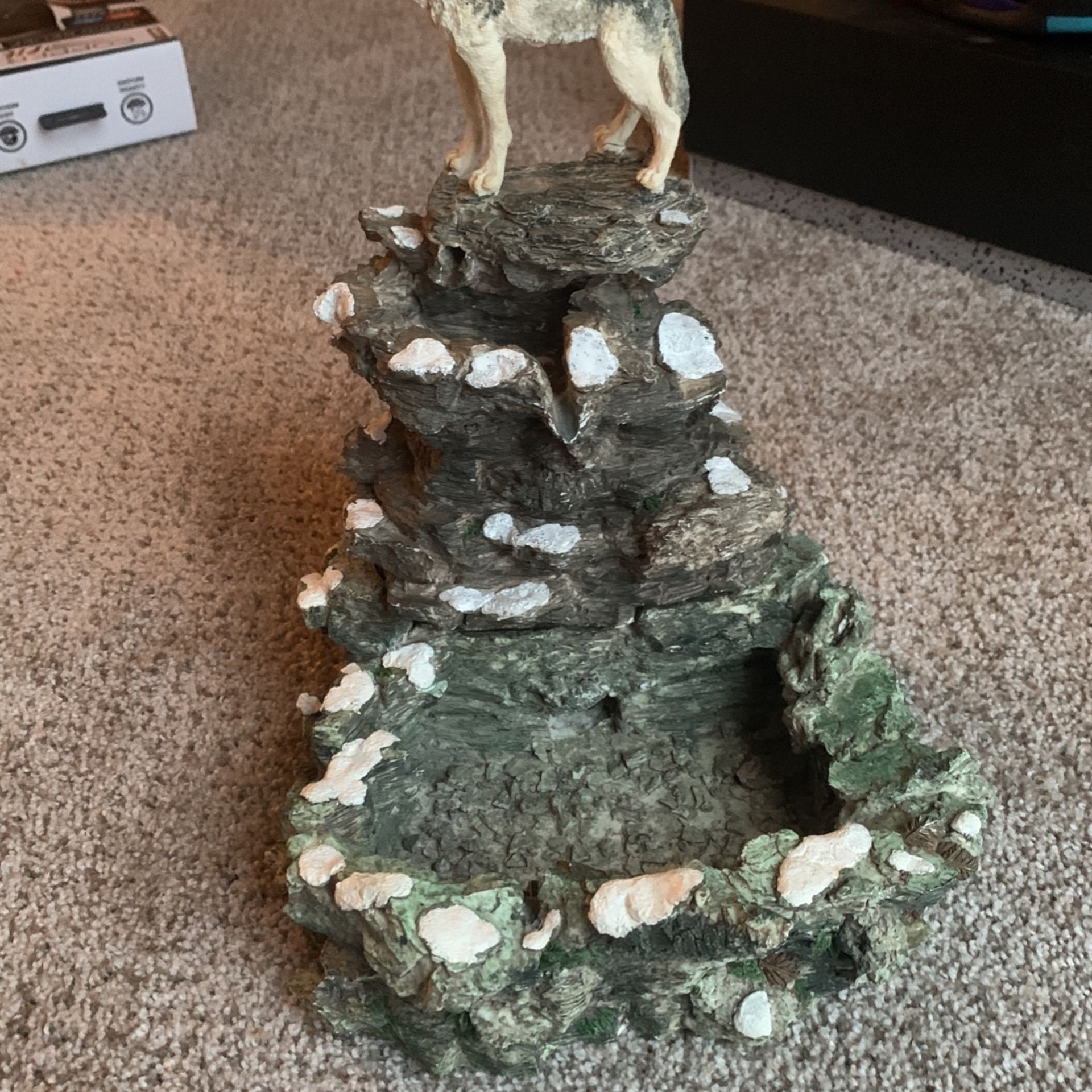 DISPLAY WATER FOUNTAIN