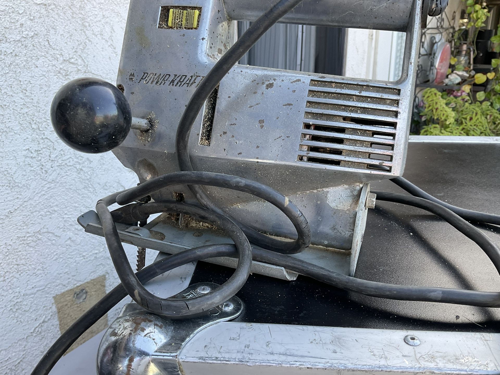 Old Jig Saw Works Well