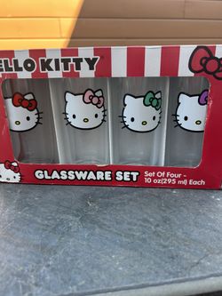Hello Kitty Glassware Set of 4