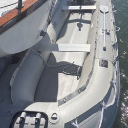 Heavy-Duty Fishing KaBoat FKB430