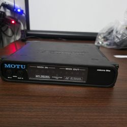 Motu Microlite USB Powered MIDI COMBINER No Power Supply