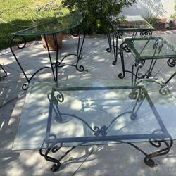 Wraught Iron Furniture 