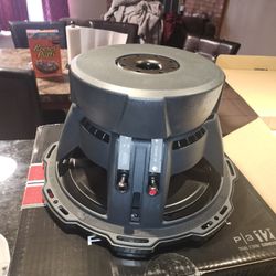 Rockford fosgate p3 dual 2-ohm 12's