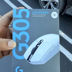 BRAND NEW- Logitech G305 Lightspeed Wireless Gaming Mouse, White