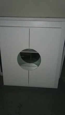 Bathroom cabinet & mirror