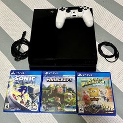 Great condition PS4 with 3 games and 1 controller 