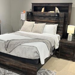 👑Drystan Multi Full Panel Bed, Dresser, Mirror, And Nightstand
Ashley Furniture