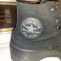 Womens Converse Size 7
