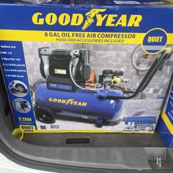 Air Compressor  8 Gal