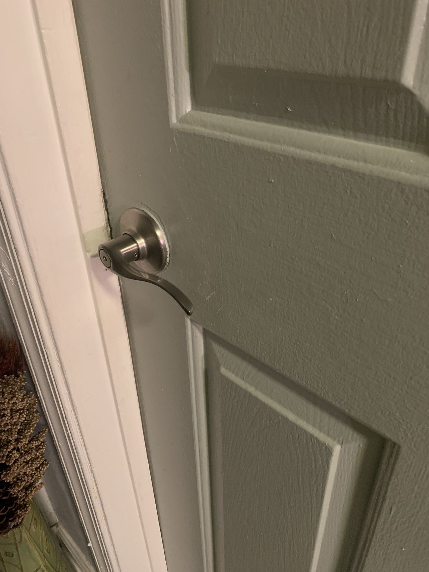 Satin Nickel Bed/Bathroom passageway door handles.  Complete Set of 8 purchased from LOWES