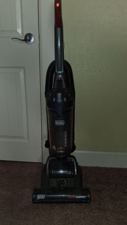 BLACK+DECKER PowerSwivel Upright Vacuum