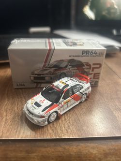 Pop Race 1/64 scale Mitsubishi Lancer Evolution IV 