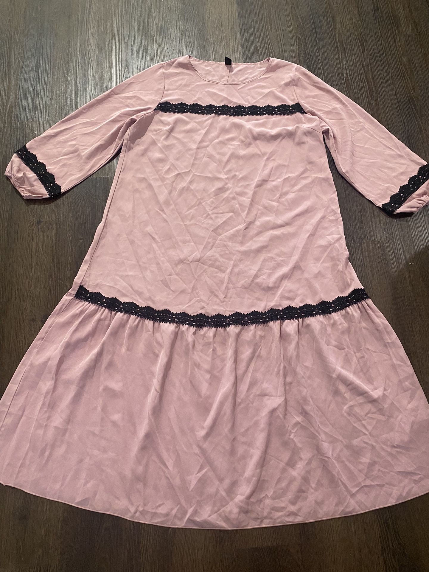 Womans Pink Lace Trim Dress Size 3x By SHEIN #8