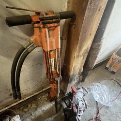 Hydrolic Jack Hammer 