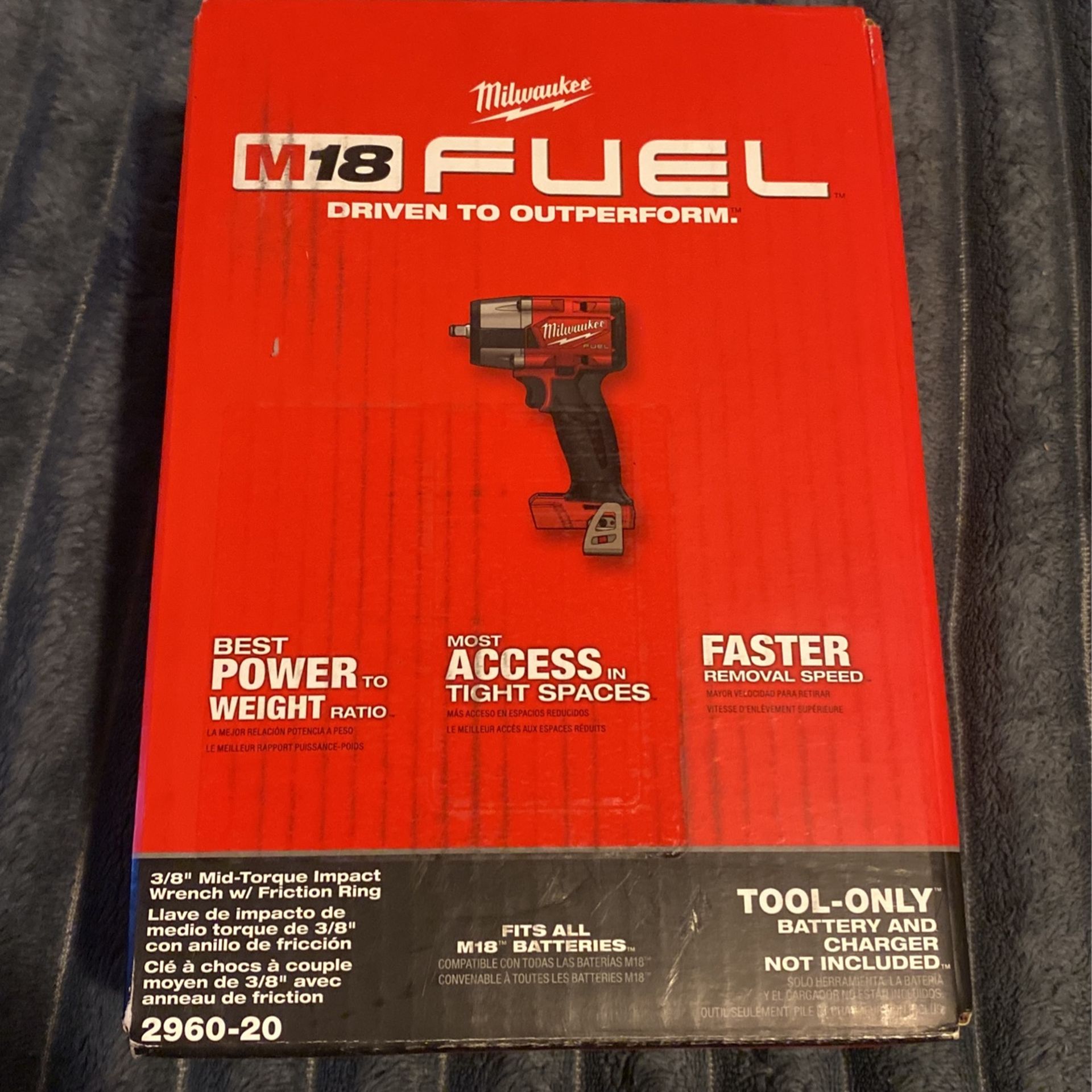 Milwaukee M18 Fuel 3/8 Mid-torque Impact Wrench Tool Olny $160 Firm Cash Olny