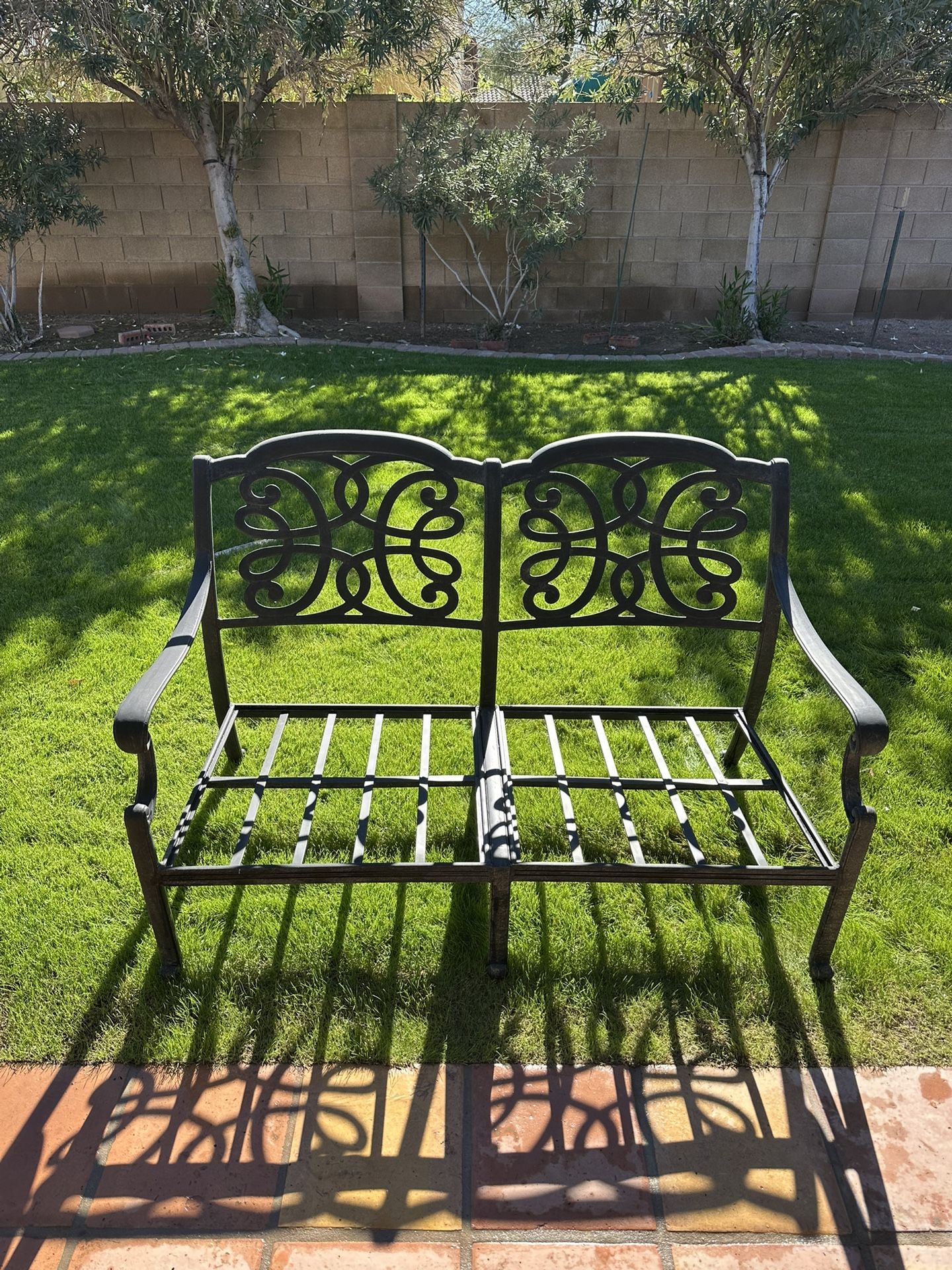 Outdoor furniture. Patio. Love seat. Bench. Hanamint. Nice condition. -