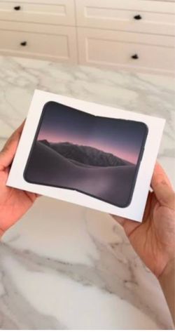 iPhone Duo Unlocked