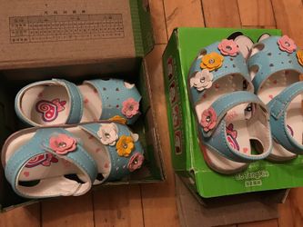 baby shoes