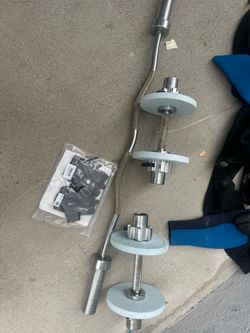 Free weights and bars and gloves - free