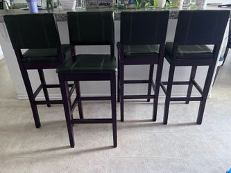 4 tall stools for island counter