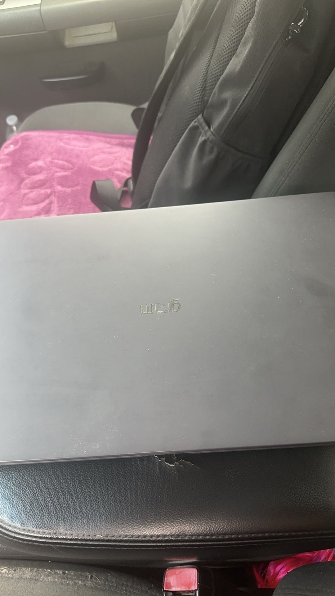 Gram Hp envy Laptop