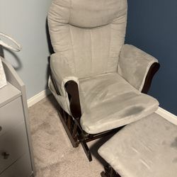 Rocking Chair 