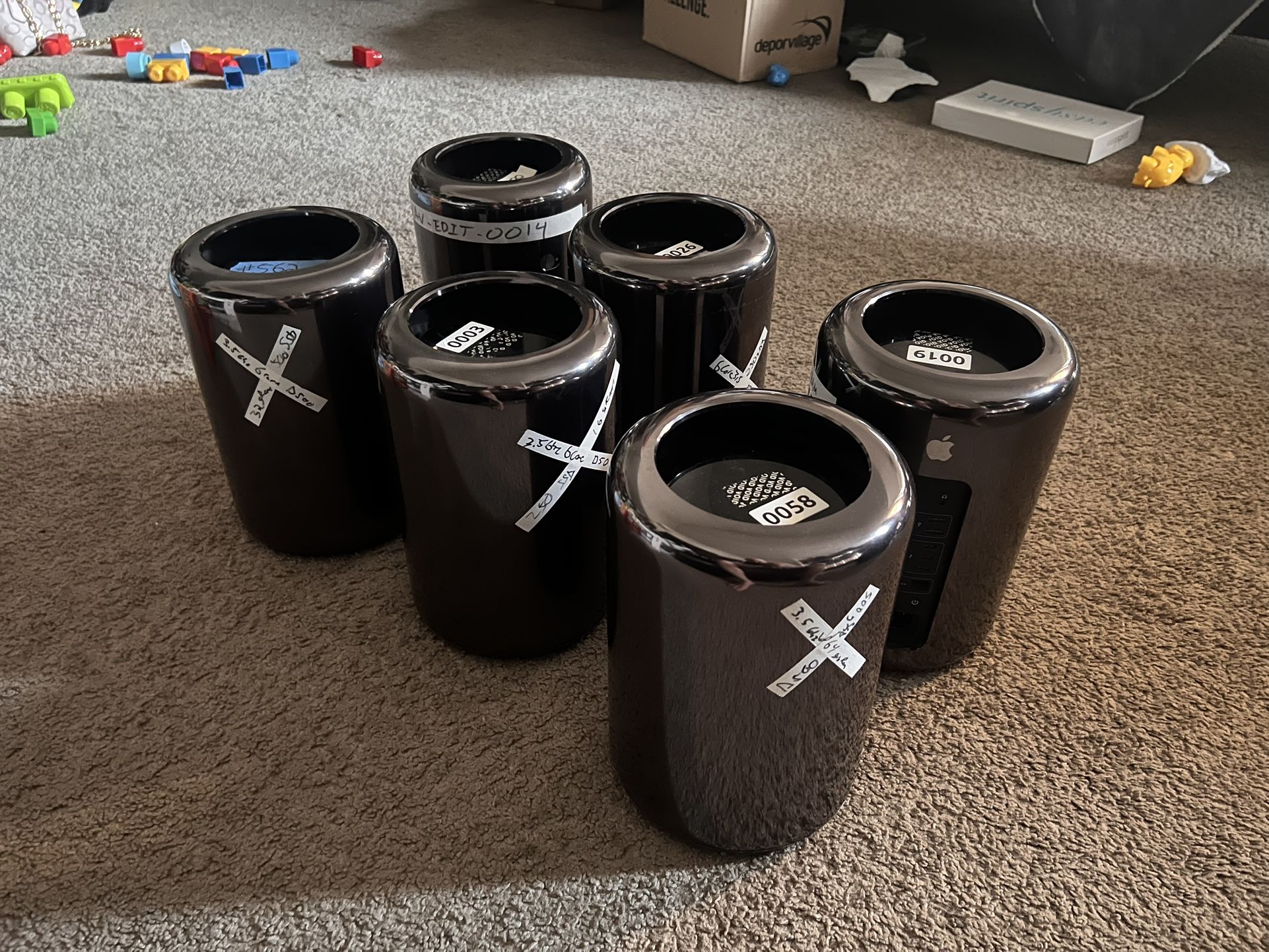 Apple Mac Pro 6,1 (6-Core Lot – 6 Units)
