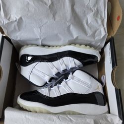 Jordan 11 Retro "DMP Gratitude" (378040 170) Size 10C 