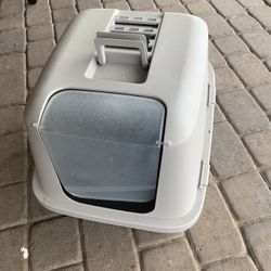Litter box
