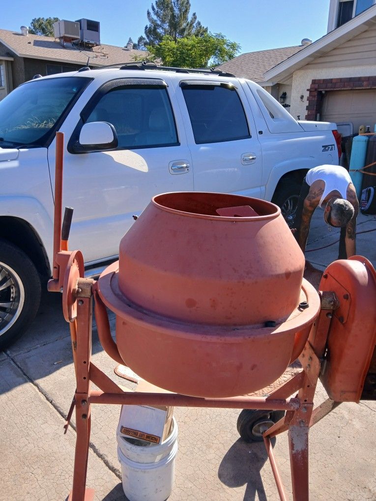 Cement Mixer 