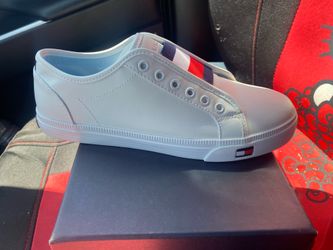 Tommy Hilfiger