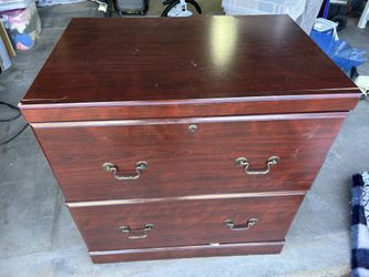 File Cabinet/ Dresser
