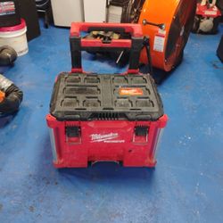 Milwaukee Pack Out Tool Box $80