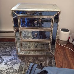 Mirror Nightstand 