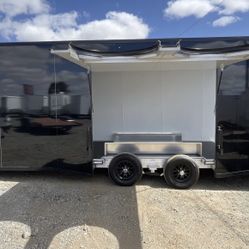 26’ Enclosed Trailer