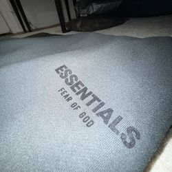 3 essentials hoodies